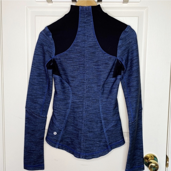 LULULEMON Forme Jacket Denim Style Blue - Picture 2 of 7